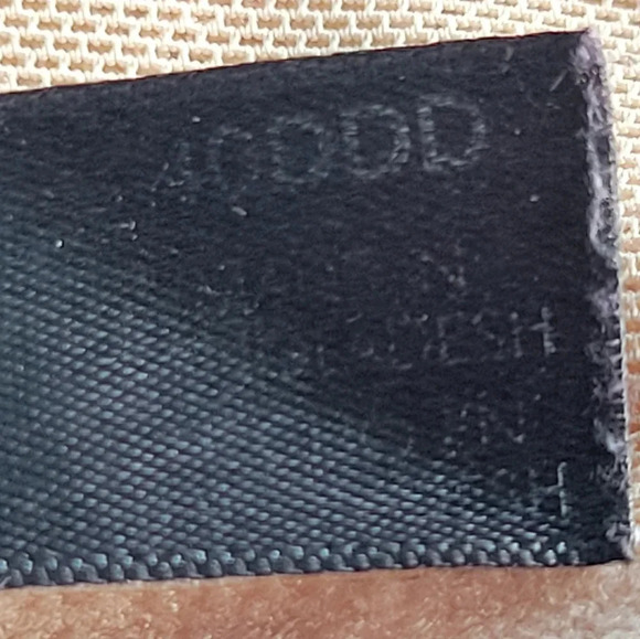 Beige Lace Bra 40DDD underwire Three hooks Smart and Sexy - Picture 13 of 16